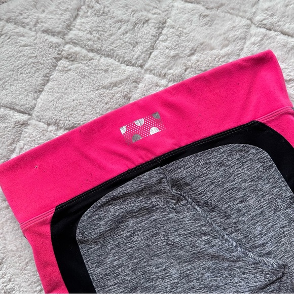 Victoria's Secret PINK | Neon Pink & Gray Ultimate Yoga Leggings | Size Medium - Picture 6 of 13